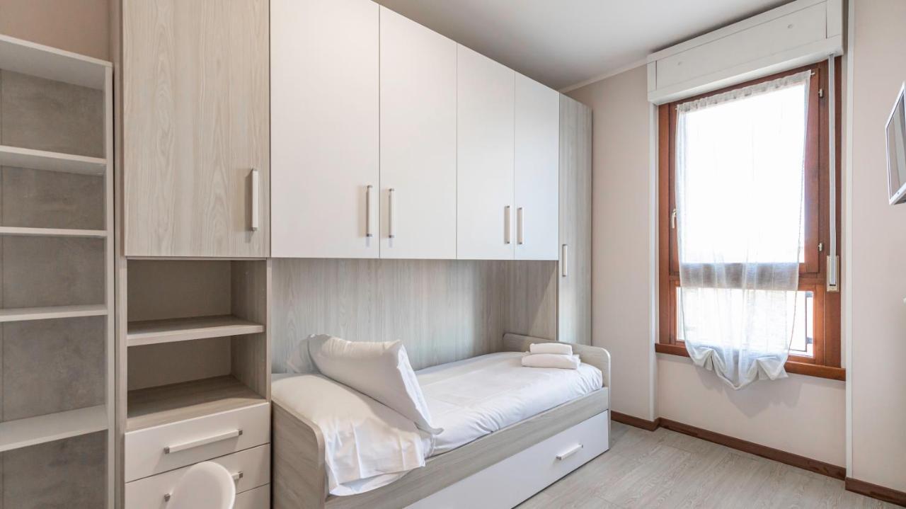 Italianway - Piazza Alboreto 72, รอซซาโน ภายนอก รูปภาพ